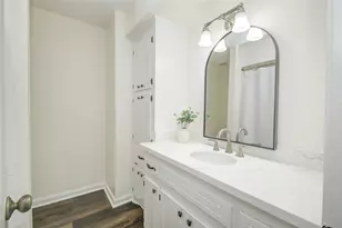 203 Old Angleton Rd, Lake Jackson, TX 77566 - Photo 18