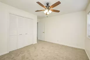 203 Old Angleton Rd, Lake Jackson, TX 77566 - Photo 16