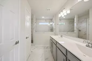3413 Ovids Orchard Dr, Houston, TX 77025 - Photo 18