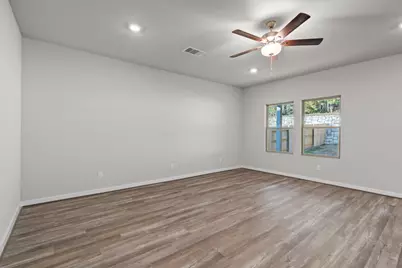 12068 Moonlight Path Drive, Conroe, TX 77304 - Photo 12