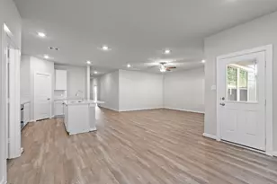 12068 Moonlight Path Dr, Conroe, TX 77304 - Photo 10