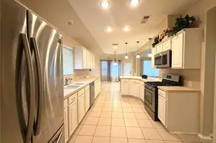 16606 Cold Harbor Ln, Houston, TX 77083 - Photo 4