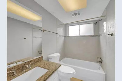 8406 Daycoach Lane Lane, Houston, TX 77064 - Photo 16