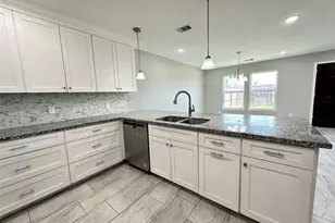 12703 W Hardy Rd, Houston, TX 77037 - Photo 10