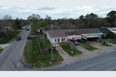 12703 W Hardy Road, Houston, TX 77037 - Photo 2