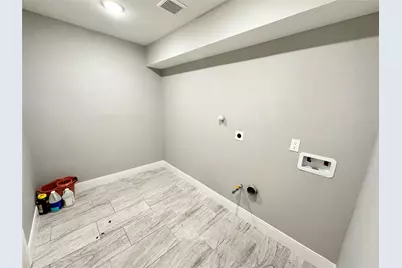 12703 W Hardy Road, Houston, TX 77037 - Photo 14