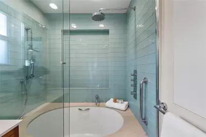 2123 University Boulevard, Houston, TX 77030 - Photo 32