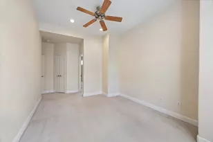 1912 Woodbury St, Houston, TX 77030 - Photo 32