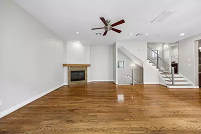 1912 Woodbury Street, Houston, TX 77030 - Photo 20