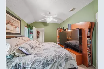 18142 Lake Bend Drive, Houston, TX 77084 - Photo 8