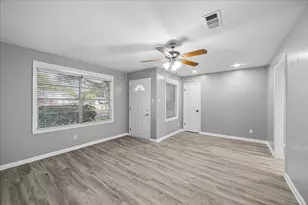 901 Ivy Ave, Deer Park, TX 77536 - Photo 8
