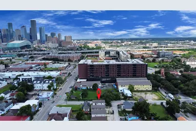 2502 Saltus Street #3, Houston, TX 77003 - Photo 2