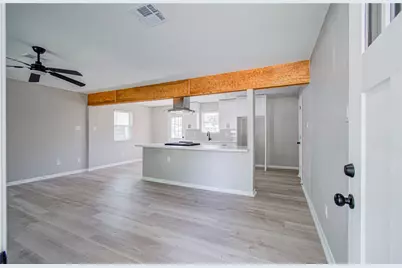 411 Oaklawn Street, League City, TX 77573 - Photo 2