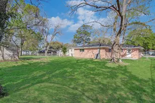 411 Oaklawn St, League City, TX 77573 - Photo 24