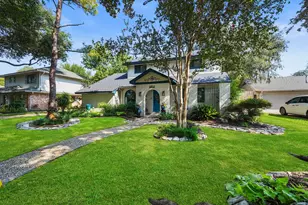 14014 Locke Ln, Houston, TX 77077 - Photo 2