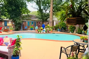 14014 Locke Ln, Houston, TX 77077 - Photo 38