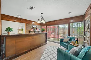 7802 Santa Elena St, Houston, TX 77061 - Photo 8