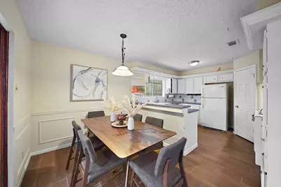 7802 Santa Elena Street, Houston, TX 77061 - Photo 10