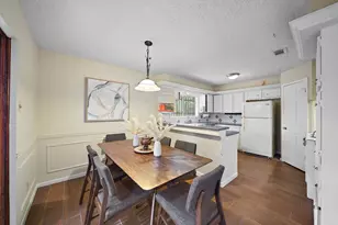 7802 Santa Elena St, Houston, TX 77061 - Photo 10