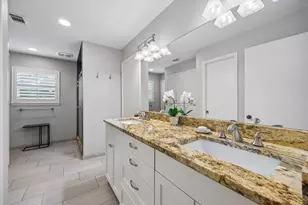 13403 Barryknoll Ln Ln, Houston, TX 77079 - Photo 16