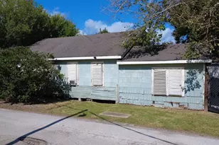 312 N Logan St, Texas City, TX 77590 - Photo 8