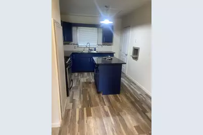 7314 Forrestal Street, Houston, TX 77033 - Photo 6