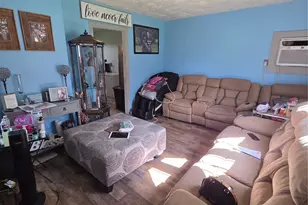 7314 Forrestal St, Houston, TX 77033 - Photo 4