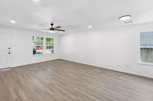 4907 Fox Mill Ln, Spring, TX 77389 - Photo 4