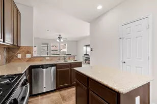 15214 Taos Creek Ct, Cypress, TX 77429 - Photo 10