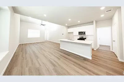2333 Nooksack Drive, Conroe, TX 77384 - Photo 4
