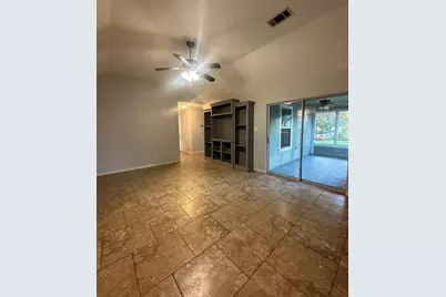 105 Harbor Court Drive, Conroe, TX 77356 - Photo 20