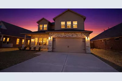 126 Comal Drive, Baytown, TX 77523 - Photo 2