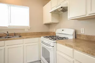 7431 Leightonfield Ct, Cypress, TX 77433 - Photo 6