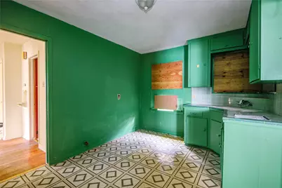 5306 Kenilwood Drive, Houston, TX 77033 - Photo 8