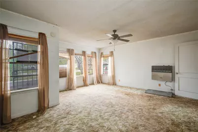 5306 Kenilwood Drive, Houston, TX 77033 - Photo 4