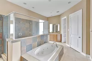 11440 Ketch Ct, Willis, TX 77318 - Photo 18