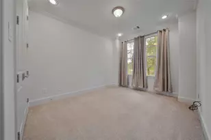 42 Wooded Park Pl, The Woodlands, TX 77380 - Photo 12