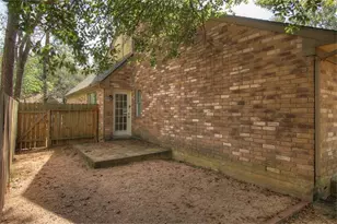 11 Cottage Grove Pl, The Woodlands, TX 77381 - Photo 32