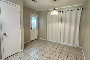 11 Cottage Grove Pl, The Woodlands, TX 77381 - Photo 14