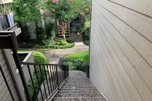 10049 Westpark Dr, Houston, TX 77042 - Photo 4