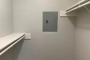 10049 Westpark Dr, Houston, TX 77042 - Photo 28