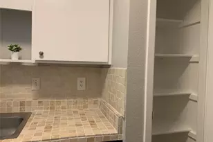 10049 Westpark Dr, Houston, TX 77042 - Photo 22