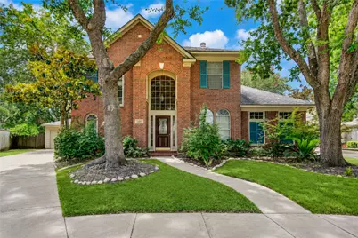 1107 Magnolia Woods Court, Sugar Land, TX 77479 - Photo 2