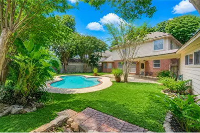 1107 Magnolia Woods Court, Sugar Land, TX 77479 - Photo 38