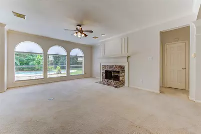 1107 Magnolia Woods Court, Sugar Land, TX 77479 - Photo 8
