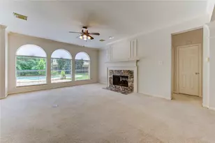1107 Magnolia Woods Ct, Sugar Land, TX 77479 - Photo 8