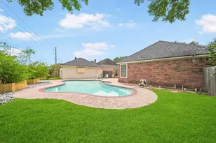 3919 E Wisteria Cir, Sugar Land, TX 77479 - Photo 28