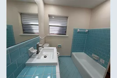 2015 51st Street, Galveston, TX 77551 - Photo 18