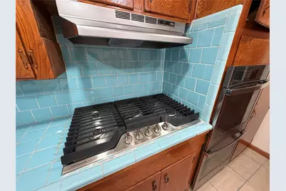 2015 51st Street, Galveston, TX 77551 - Photo 12