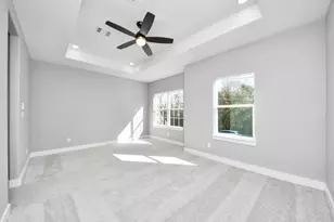 8121 Venus St, Houston, TX 77088 - Photo 20